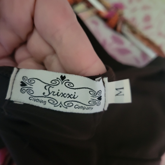 Trixxi halter tie multicolor dress - Picture 2 of 3